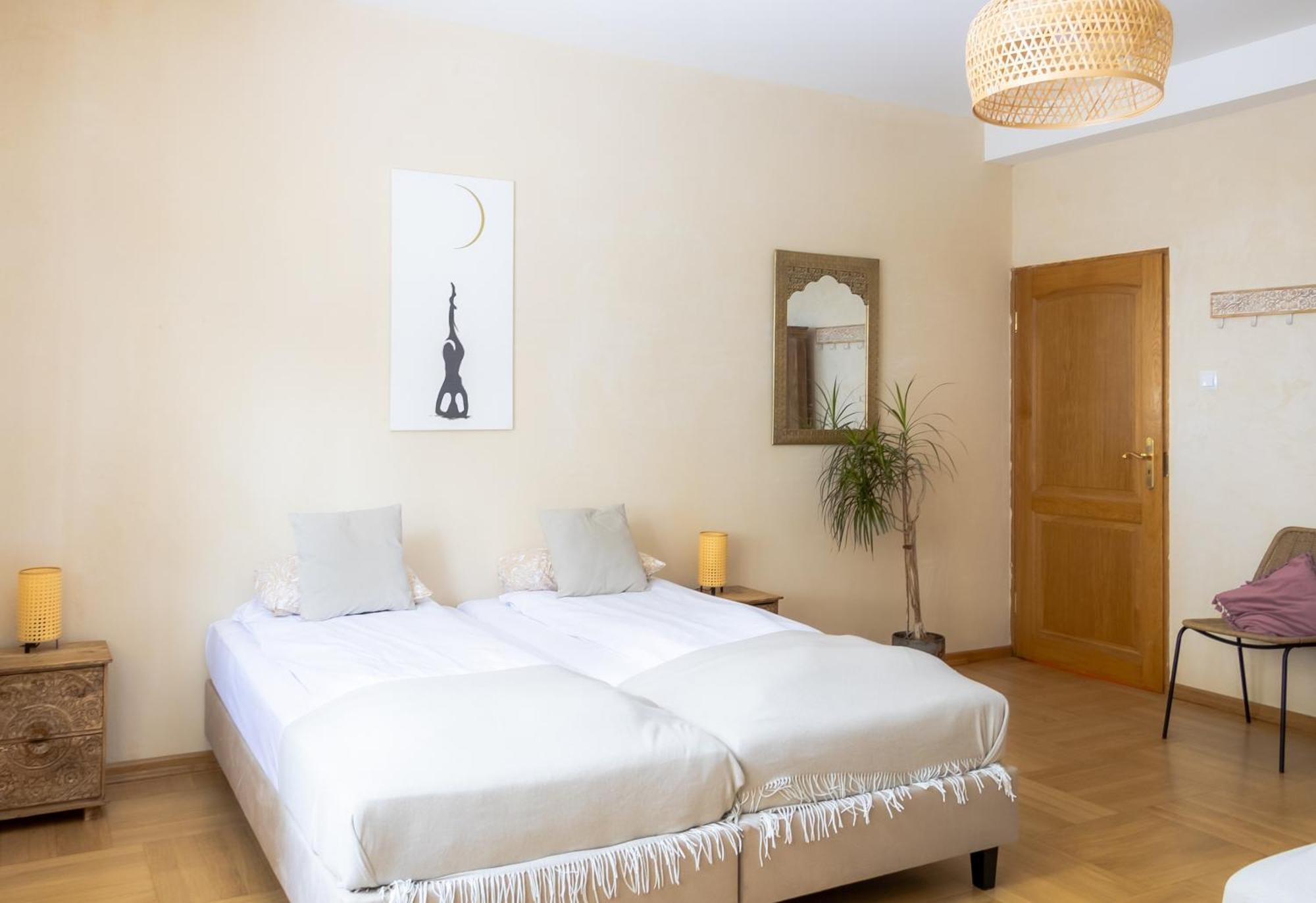 Blisshouse Luxurious Calm And Energetic Spot Near By Surrounded By The Forest Where Will Find Your Peace And Your People