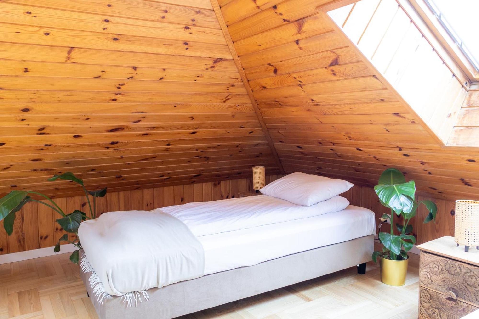 Blisshouse Retreat Center Gasthof Krakau