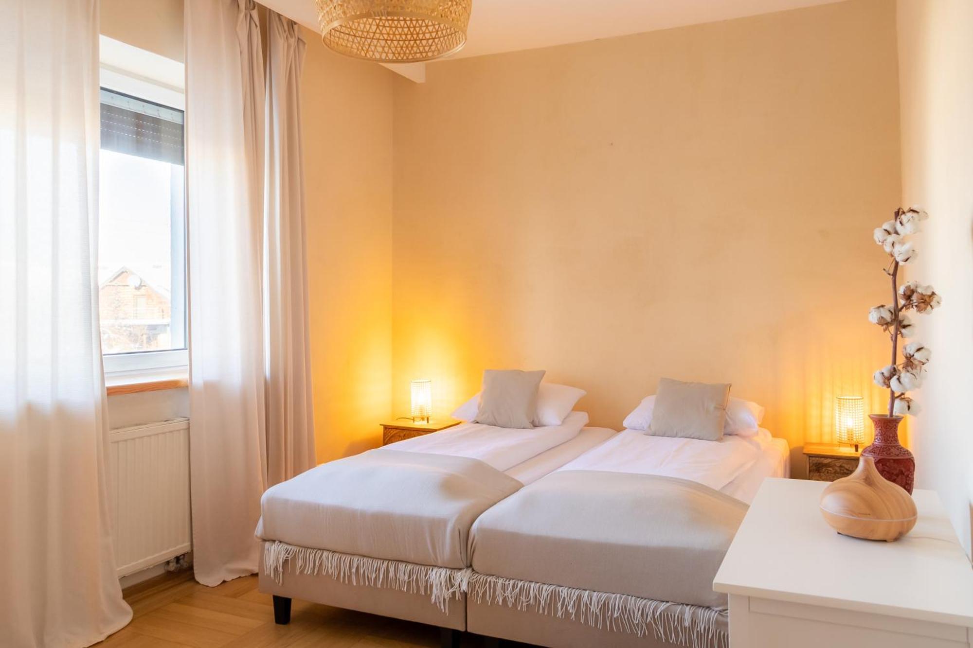 Blisshouse Luxurious Calm And Energetic Spot Near By Surrounded By The Forest Where Will Find Your Peace And Your People Krakau