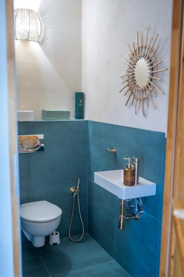 Blisshouse Luxurious Calm And Energetic Spot Near By Surrounded By The Forest Where Will Find Your Peace And Your People *