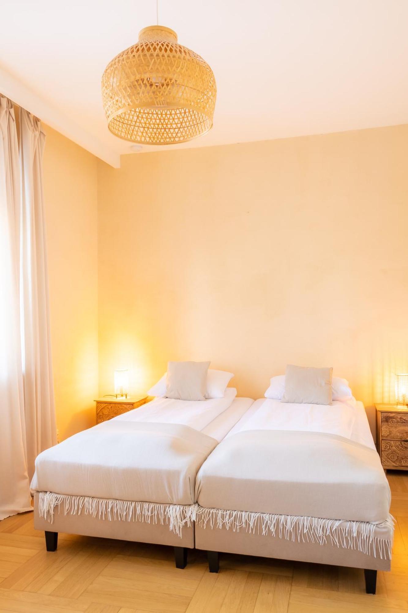Blisshouse Luxurious Calm And Energetic Spot Near By Surrounded By The Forest Where Will Find Your Peace And Your People Gasthof