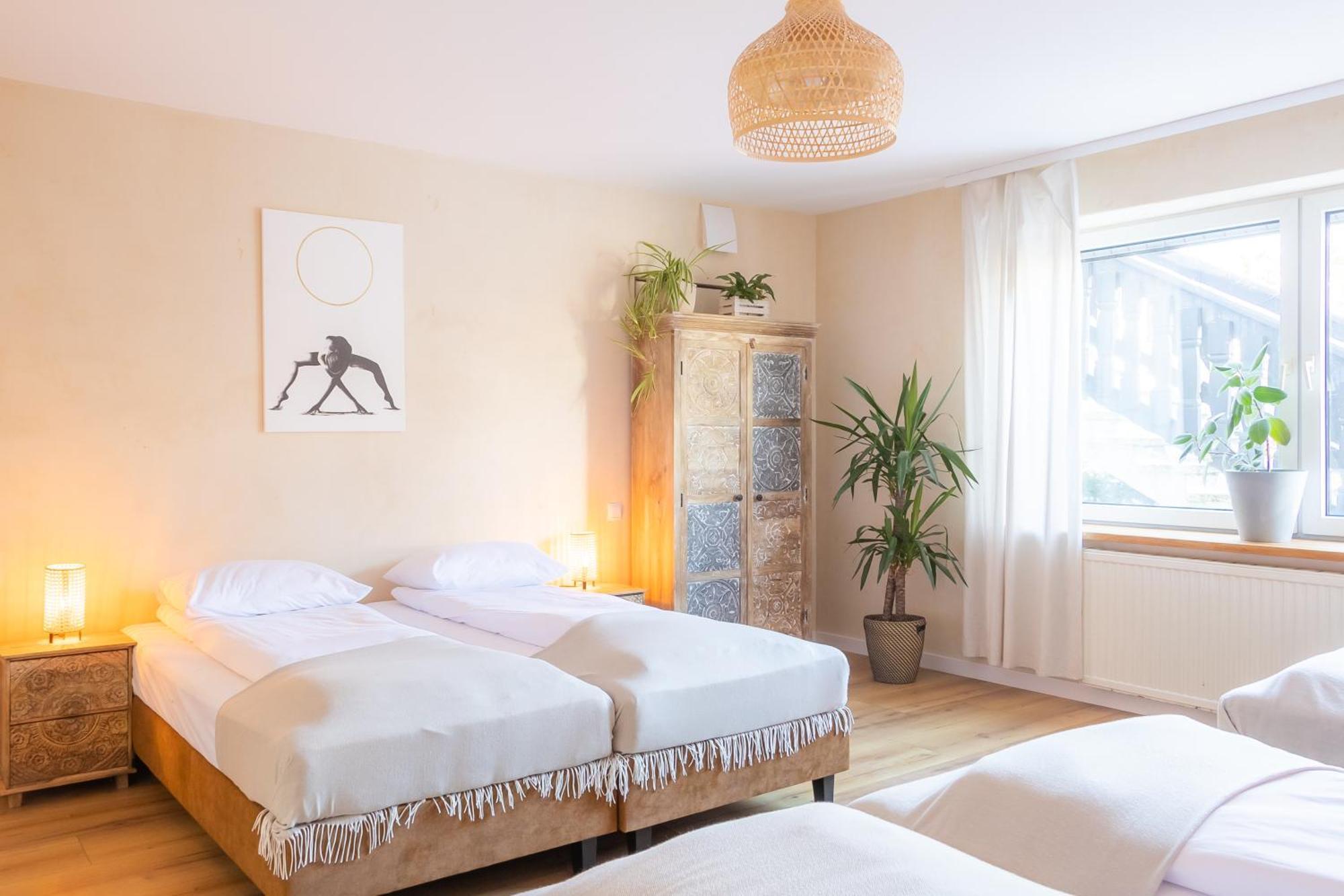Blisshouse Luxurious Calm And Energetic Spot Near By Surrounded By The Forest Where Will Find Your Peace And Your People *